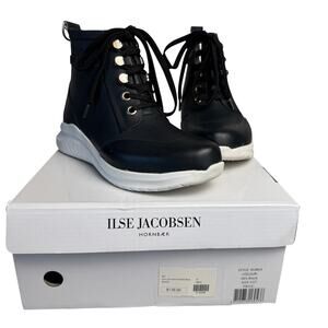 Ilse Jacobsen Hornbæk Black Lace-Up Boots NIB Size 37 (US 6.5-7) Luxury Cozy